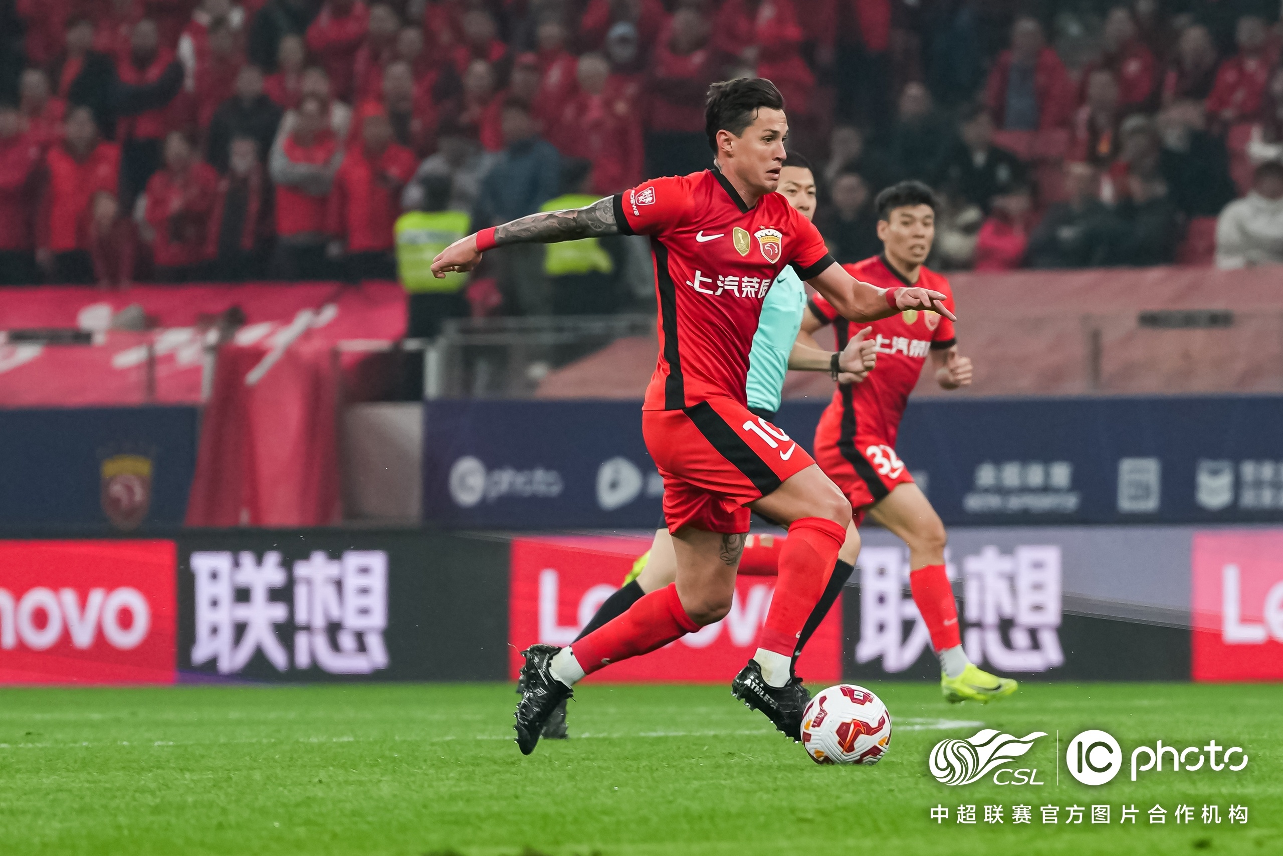 法甲集结日攻防权衡广厦男篮窗口期队长鼓劲，媒体一致点评：窗口期武汉三镇外线爆发的简单介绍